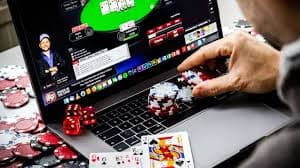দায়িত্বশীল বাস্কেটবল বিনোদনের নীল প্যানেল